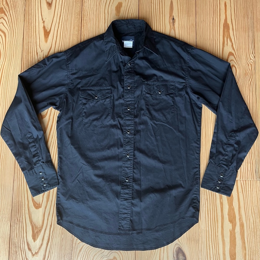 Men’s Black Wrangler Western Pearl Snap Button Down